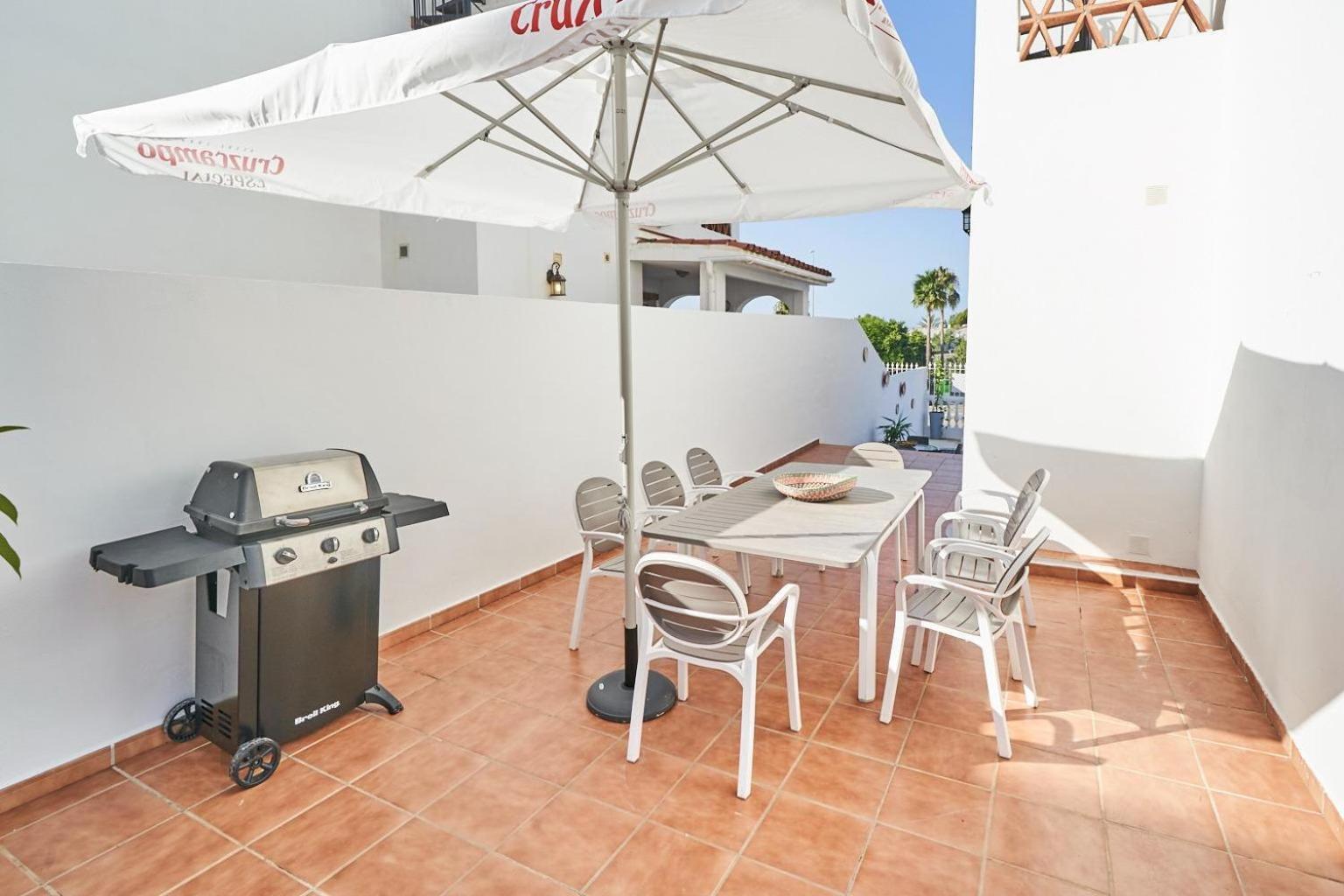 Villa Pura - Private Jacuzzi & Heated Pool Nerja Exterior photo
